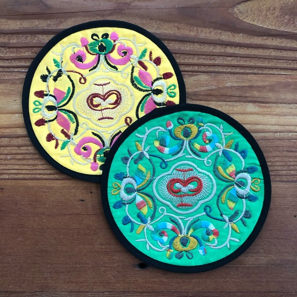 (3 for 20) Embroidered Asian Costars 🍵 - Picture 1 of 4